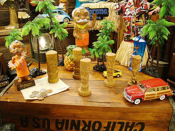 ハワイアンティキのフィギュア Sサイズ 5体セット ■ こだわり派が夢中になる! 人気のアメリカ雑貨屋 アメリカ 雑貨 アメリカン雑貨 おしゃれ インテリア 小物 オブジェ 置物 生活雑貨 おもしろ かわいい ハワイ雑貨 ハワイアン雑貨 プレゼント バリ雑貨