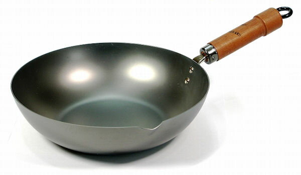 【送料無料】リバーライト・極（Kiwame）炒め鍋【30cm】特殊熱処理「窒化鉄」で、錆びません。憧れの鉄フライパン生活をはじめましょう。