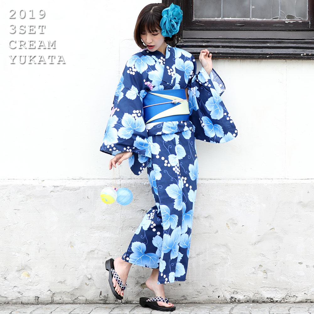 浴衣 セット レトロ モダン レディース 古典柄 紺地 浴衣セット ゆかた 浴衣+帯 作り帯+下駄 3点セット 大きいサイズ 大人 激安 紺 紺色 濃紺 ネイビー 青 水色 白 ピンク 黄 ブルー ホワイト 黒 安い 浴衣帯 レトロモダン 女性浴衣セット 女性和服 レディースファッション