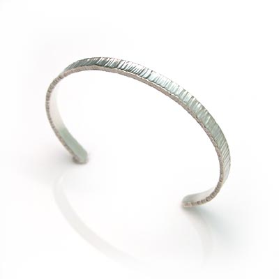 DAgDART・ダグダート【送料無料】メンズ シルバーバングル【送料無料】シルバーバングル/DAgDART・ダグダート DB-009【あす楽対応_関東】【あす楽対応_東海】【あす楽対応_近畿】 10P15Mar11