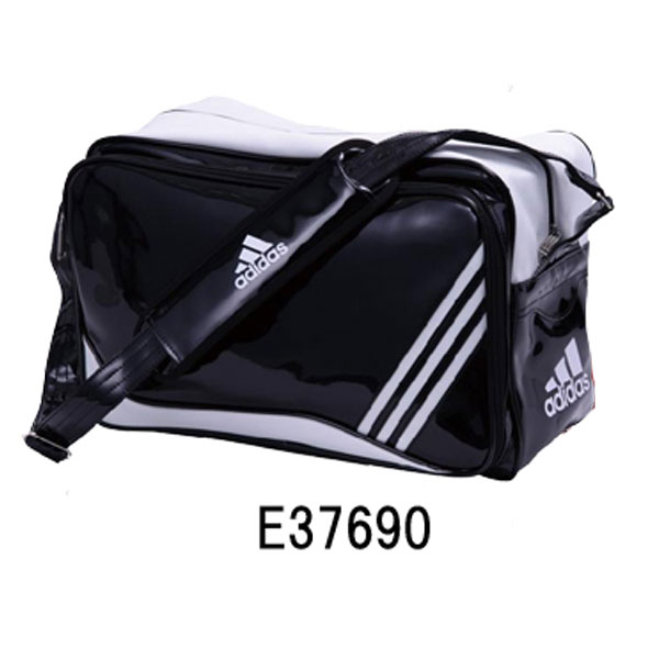 10,000ߡǹ˰ʾ̵ۥǥadidasʥХå̳ءưˤԤä礭ХåʥݡĥХåˡ463220cmKQ888E37690֥åߥۥ磻