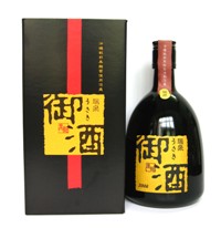 【沖縄】【泡盛】瑞泉　御酒　30度/720ml　【エントリーでポイント10倍☆7/12(木)01：59まで】【RCPmara1207】【マラソン201207_食品】【マラソン1207P10】