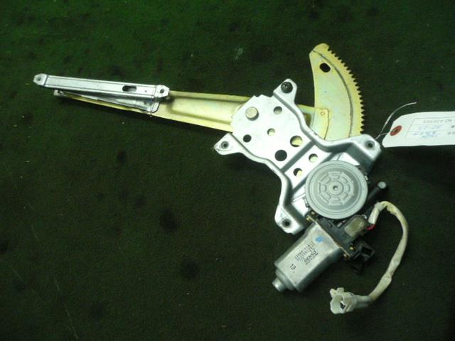 【中古】中古部品 AZ−オフロード JM23W 左フロントドアレギュレータ・モーター 【3310300100-001543603913220】