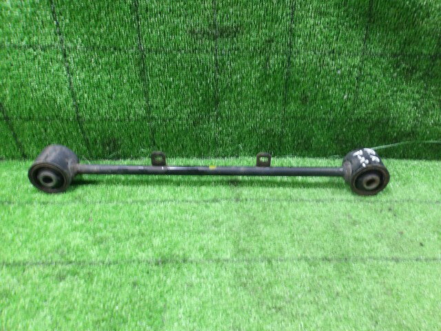 【中古】中古部品 ライトエース S412M 右リアアッパアーム 【3330420100-251006000151830】