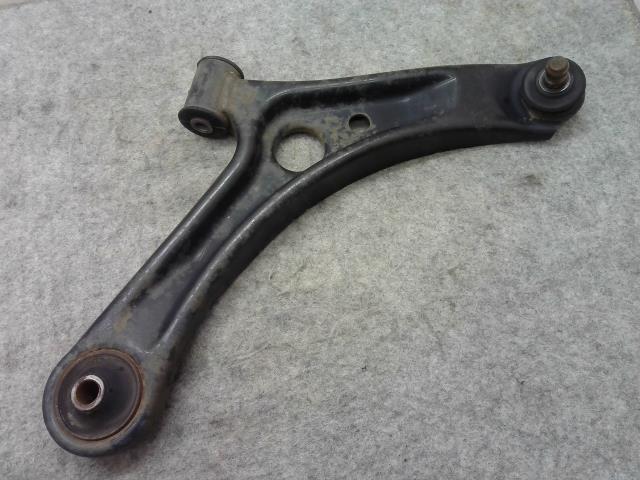 【中古】中古部品 ピノ HC24S 右フロントロアアーム 【3310550000-251031002151720】