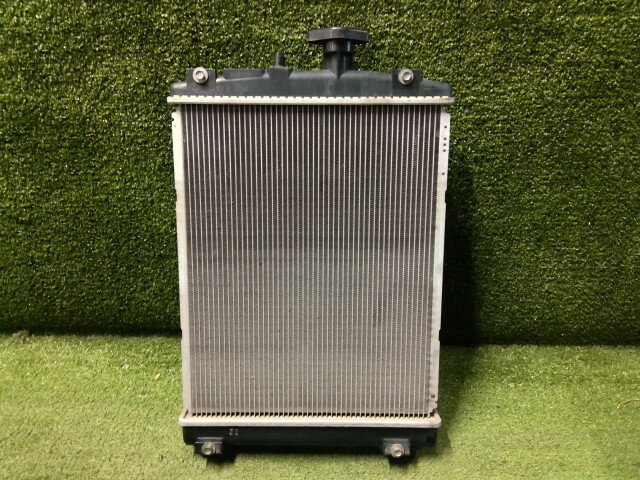 【中古】中古部品 N−BOX JF1 ラジエータ 【3260460000-251114000420400】