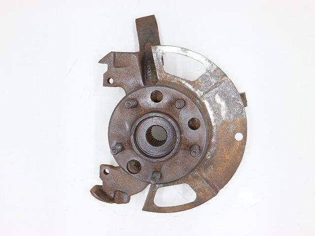 【中古】中古部品 ビュイック リーガル BA43B 左フロントナックルハブ 【3310070100-000280859144340】