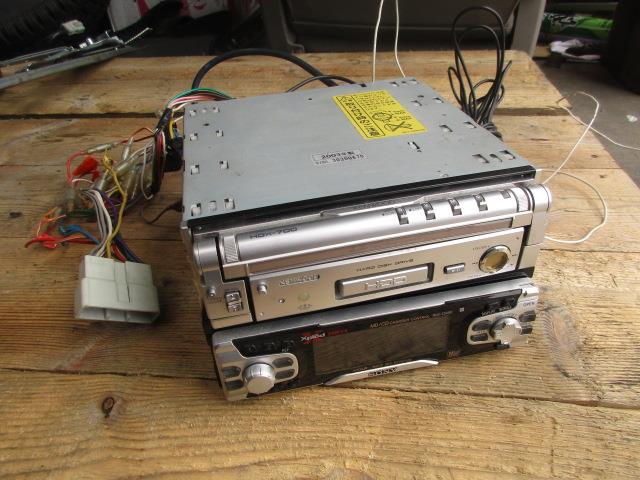 【中古】中古部品 CR−V RD1 カーナビゲーション 【3310190100-001258887361310】