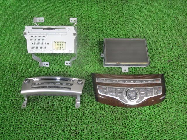 【中古】中古部品 フーガ KY51 カーナビゲーション 【3330540100-250401000361310】