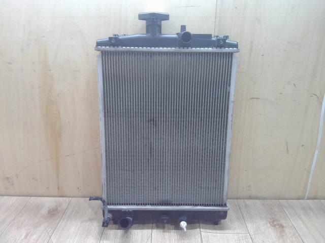 【中古】中古部品 N−BOX JF1 ラジエータ 【3310390100-250404001220400】