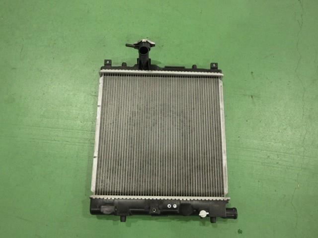 【中古】中古部品 スピアーノ HF21S ラジエータ 【3310590000-000008669920400】