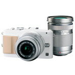 オリンパス デジタル一眼カメラ・ダブルズームキット PEN Lite ホワイト E-PL5ダブルズ-ムキット(ホワイト) [EPL5ダブルズ-ムキツトホワイト]多彩な新機能とともに、PEN Liteが進化。
