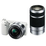 SONY デジタル一眼カメラ・ダブルズームレンズキット α ホワイト NEX-5RY W [NEX5RYW]小さく、速く、美しく。一眼の楽しさを何もあきらめない、小型・軽量デジタル一眼カメラ。