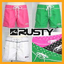 レインボーモチーフのワンポイント■10%OFF■RUSTY(ラスティ)■レディースボードショーツ■サーフトランクス■水着の上から履くオーバーパンツ