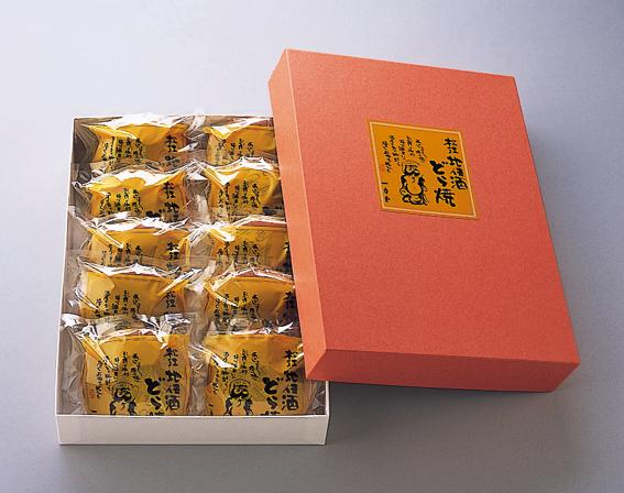 【2sp_120706_a】松江の銘菓一力堂松江地伝酒どら焼（10個箱入り）甘みを抑えたあっさりとした味わいのどら焼
