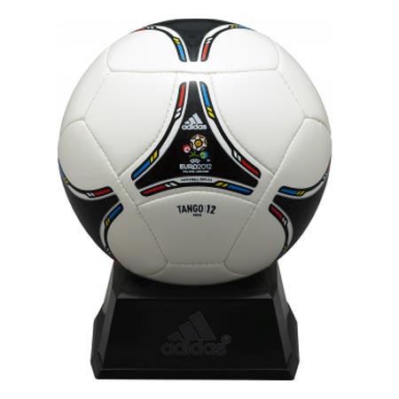 アディダス（adidas） タンゴ12 ミニ AMS151EU 【サッカー・フットサル・ボール】【Aug08P3】【期間中★ポイント全品3倍以上】