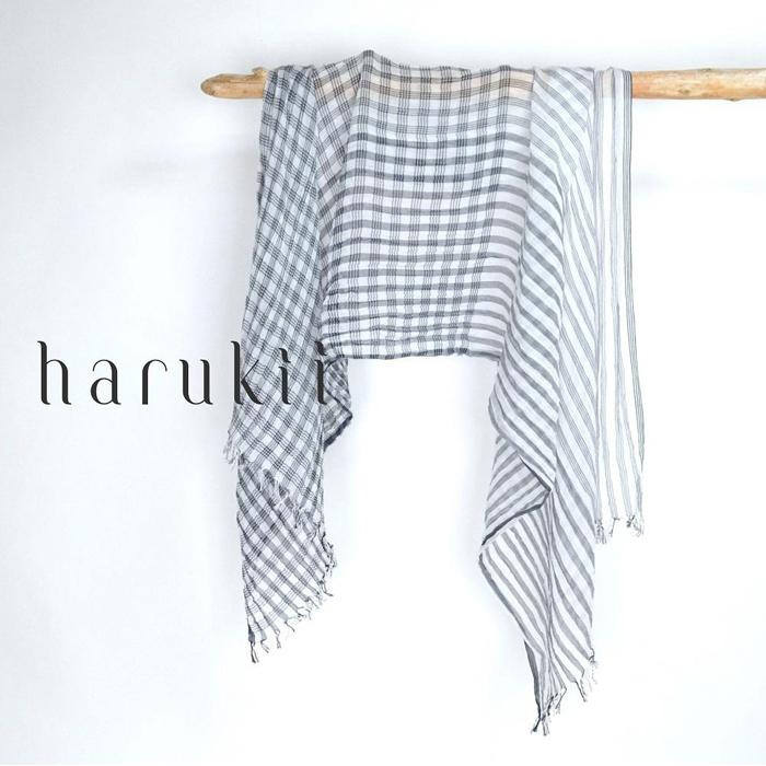 【ふるさと納税】【harukii】変りギンガム長綿ガーゼストール (ネイビー) | ショール ガーゼ 綿 チェック 紺 おしゃれ 贈答用 送料無料 東京 八王子