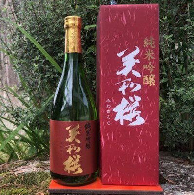 MA0804 香り豊かな 美和桜 純米吟醸酒 720ml
