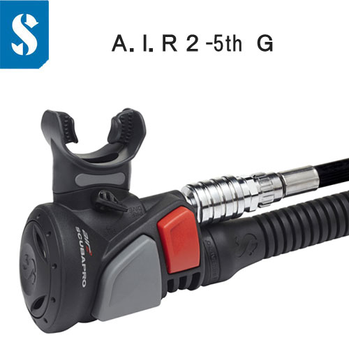 A.I.R.2/5th G. エアー2 BCインフレーターとオクトパス を一体化 【送料無料】 スキューバプロ 21.090.000 ダイビング 重器材の画像