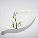 【マラソン期間中はポイント10倍】ceramiche VIVA リーフトレイ 空に向かってまっすぐ伸びる凛とした白いカラーの花モチーフ(77157 CALLE)