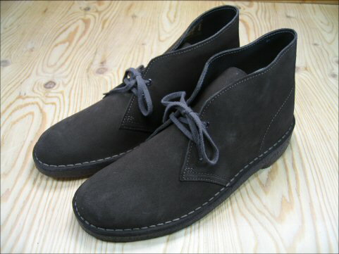 【52%OFF!!】 CLARKS DESERT BOOT【クラークス デザートブーツ】BROWN SUEDE180年の歴史を誇るクラークスClarksといえばクレープソール!!レビューのお約束で防水または消臭スプレーをプレゼント!