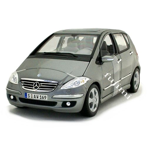 Mercedes-Benz A-Class sil 1/18 Maisto 7315円 【メルセデス...:fujimi-cc:10008037