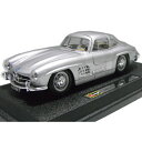 MERCEDES-BENZ 1954 300SL 1/24 Bburago 3889円【 メルセデス ベンツ ダイキャストカー ミニカー ブラーゴ スーパーカー 力道山 石原 裕次郎 】【コンビニ受取対応商品】
