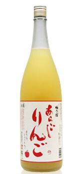 梅乃宿　あらごしりんご酒　7度　1800mlりんごの果肉がギュッと詰まったジューシーなお酒です！