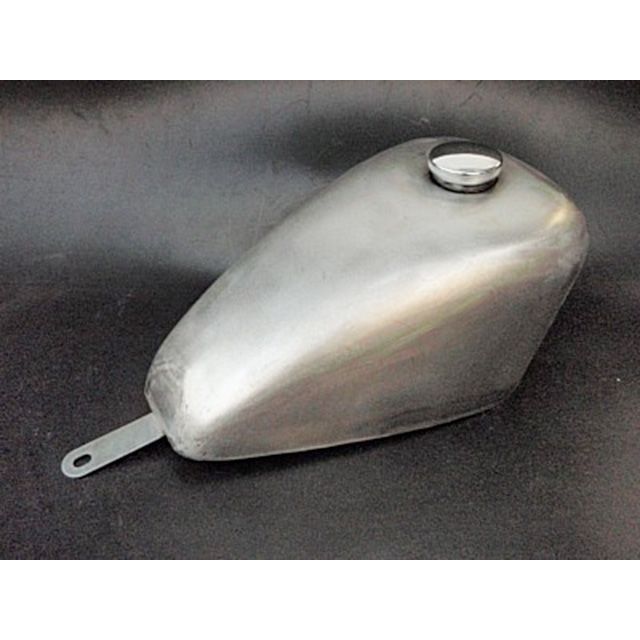 部品屋k W スティード400 タンク関連パーツ ロウマウントスポーツスタータンク バイクブロス別館 部品屋k W ブヒンヤケーアンドダブリュー タンク関連パーツ 外装