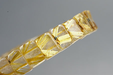 Vﾙﾁﾙﾊﾞﾝｸﾞﾙﾌﾞﾚｽﾚｯﾄ 10Aｸﾞﾚｰﾄﾞ