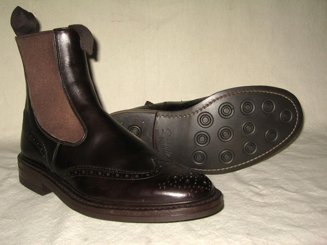  Tricker