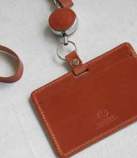 【GLENROYAL】ID CASE with REEL STRAP/最高のレザーで仕上げました。