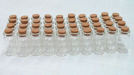 コルク瓶 S 2.2cm×4cm 40本セット コルク栓付 ガラスビン メール便送料無料 ランキングお取り寄せ