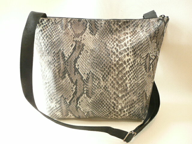 KOBE5P23aprkaimawariإӡ顡Хåڤƻ䤹Хå[hebi-shold-bag1] 02P12oct10