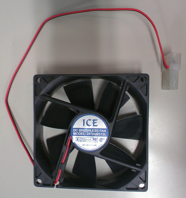 【レビューのお約束で大特価！】空冷ファン 90 x 90x 25mm パソコンケース用 PC CASE FAN 9cm 9センチ