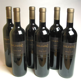 【送料無料】ナターレ・ヴェルガ ヌアレ　ピノ・ノアール 　6本セットNuare Pinot Noir イタリアワイン/赤ワイン/ミディアムボディ/750ml×6