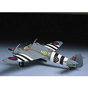 タミヤ 1/48 ボーファイター TF.Mk.X(1/48 傑作機:61067)【プラモデル・タミヤ】【ポイント倍付0401】