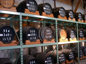 長期貯蔵麦焼酎北の大将720mL、焼酎甲類、焼酎甲類乙類混和麦焼酎