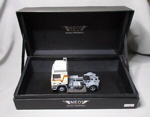 【送料無料】模型車 モデルカー ネオスケールモデルボルボグローブトロッターネオdv7690 neo scale models volvo fh12 <strong>globetrotter</strong> ref neo 45730 143