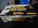 【送料無料】模型車 モデルカー スポーツカーマット#ボルトフォードトーラススケールmatt kenseth 17 2000 dewalt 24 volt ford taurus 124 scale