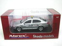 【送料無料】模型車 モデルカー スポーツカー シュコダタクシープラハskoda octavia 2004 aaa taxi prag