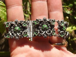 【送料無料】ブレスレット　アクセサリ—　ボーシルバーブレスレットエナメルlgtres beau old bracelet in silver 900 with small flower enamellg 17cm