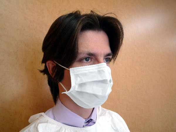 【当日出荷可能】ホスピタルサービス サージカルフェイスマスク2 ホワイトイヤーループ 50枚入 HM-9000EW 全国の大学病院でも使用! 【災害グッズ・防災グッズ・ノロウイルス対策・O-111・O-104・マイコプラズマ肺炎対策】【インフルエンザ対策】