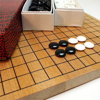 【囲碁セット　5号】木製碁盤　プラスチック製碁石