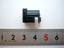 シンガトロンエンタープライズ〓2.1mm標準DCジャック 内径2.1mm外径5.5mm〓2DC0005D100