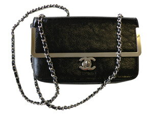 【送料無料★ヨーロッパ限定レア】CHANEL A34361 シャネル チェーンショルダーバッグ エナメル ココマーク シルバー×ブラック 【円高還元】