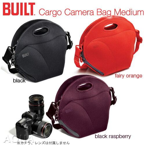 【送料無料】【カメラストラップのオマケ特典あり】BUILT NY （ビルトNY） Cargo Camera Bag M （BLK/BRY/FOR） 　カーゴ カメラバッグ M　ブラック/ブラックラズベリー/フェアリーオレンジ