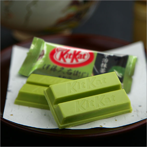 【伊藤久右衛門】抹茶キットカット12枚入§ネスレ「Kit Kat」とのコラボ作厳選された宇治抹茶の風味京都お土産に最適伊藤久右衛門【お返し ホワイトデー ギフト】