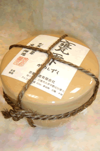 【甕雫正規特約店】甕雫(箱入)20度 いも焼酎 1.8L【楽ギフ_包装】【楽ギフ_のし】【楽ギフ_のし宛書】【楽ギフ_メッセ】【楽ギフ_メッセ入力】