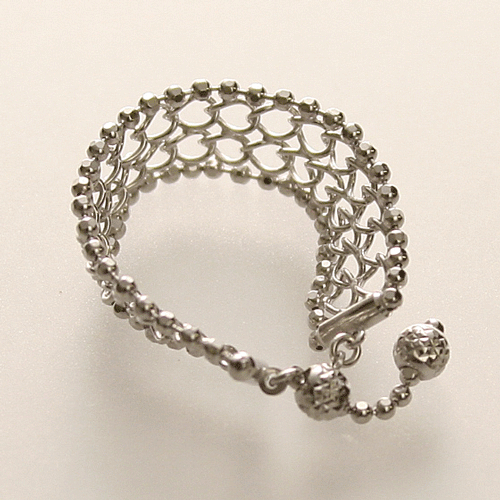 TCY9?19Ή[X̂悤ɂȂ߂炩t[TCYOyz58OFF!!t[TCY10[V[`F[OizCgS[hjysm..